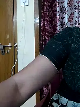 Snapshot of Indian_Telugu_Indhu chatting on 02-06-26, 03:44 Indian Telugu Indhu online show from 02-06-26, 03:44