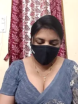 Snapshot of Indian_Telugu_Indhu chatting on 05-30-26, 08:00 Indian Telugu Indhu online show from 05-30-26, 08:00
