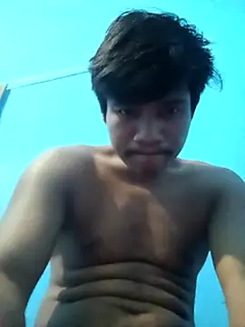 Snapshot of Ayetun008 chatting on 12-20-25, 10:28 Ayetun008 online show from 12-20-25, 10:28