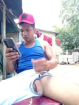 Snapshot of Max_hotsexy chatting on 11-26-25, 06:42 Max hotsexy online show from 11-26-25, 06:42