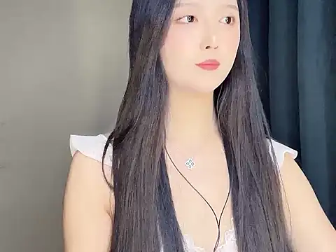 Snapshot of MMDD77 chatting on 02-04-26, 11:49 MMDD77 online show from 02-04-26, 11:49