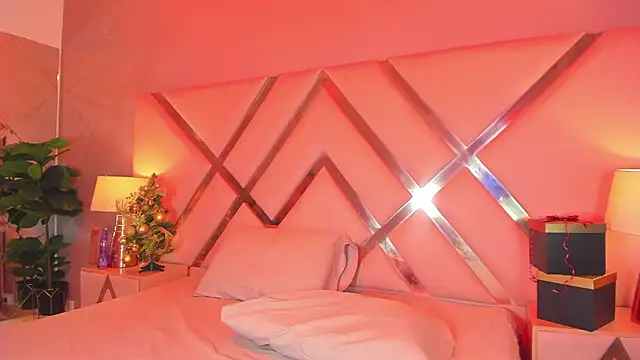 Snapshot of Samantha_Bale chatting on 12-03-25, 11:52 Samantha Bale online show from 12-03-25, 11:52