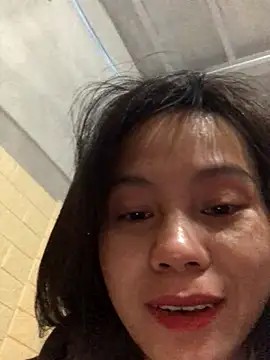 Snapshot of Trangbabylove chatting on 12-14-25, 12:49 Trangbabylove online show from 12-14-25, 12:49