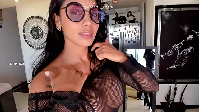 sofiasexhot online show from 09-10-25, 01:00