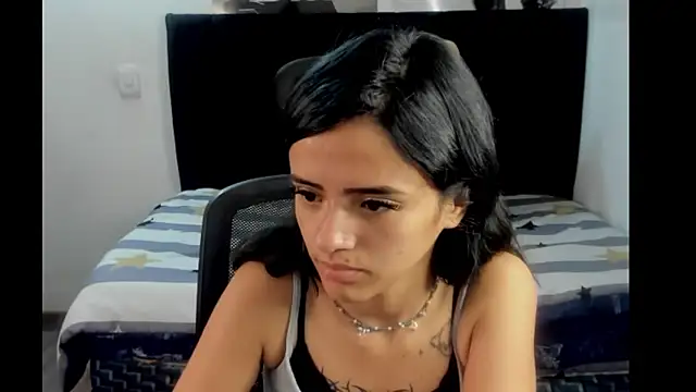 Candy  Girll18 online show from 03-22-26, 12:03