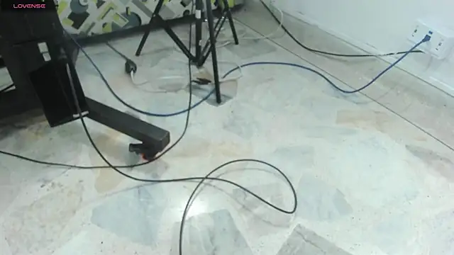 Snapshot of noa-camila chatting on 11-26-25, 12:28 noa-camila online show from 11-26-25, 12:28