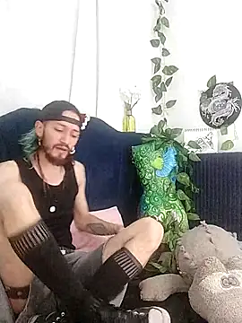 Snapshot of AngelDamianArt chatting on 11-27-25, 08:44 AngelDamianArt online show from 11-27-25, 08:44