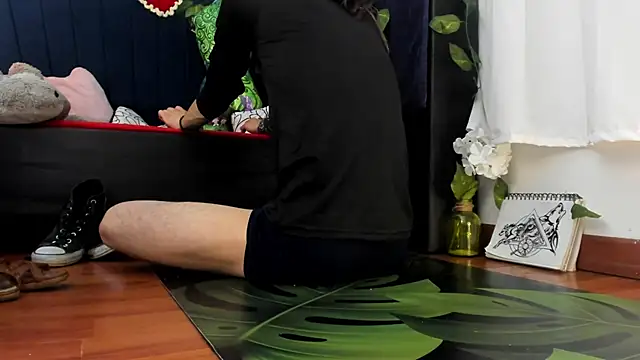 Snapshot of AngelDamianArt chatting on 12-03-25, 03:54 AngelDamianArt online show from 12-03-25, 03:54