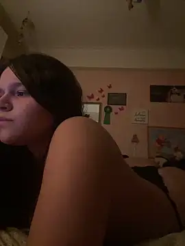 AngelSin04 online show from 12-20-25, 01:56