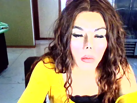 Snapshot of melany-michu chatting on 03-25-26, 01:39 melany-michu online show from 03-25-26, 01:39
