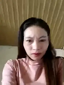 Snapshot of _Su-Su_ chatting on 11-20-25, 02:23 Su-Su online show from 11-20-25, 02:23