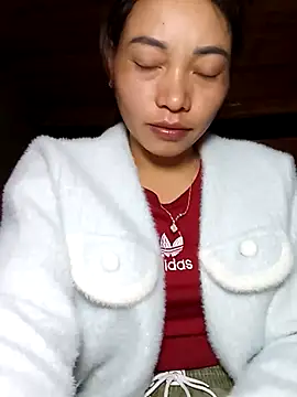 Snapshot of _Su-Su_ chatting on 12-15-25, 09:30 Su-Su online show from 12-15-25, 09:30