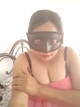 Snapshot of Cute-richa1 chatting on 12-02-25, 08:41 Cute-richa1 online show from 12-02-25, 08:41