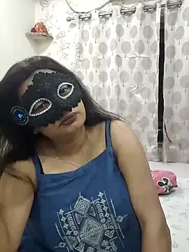 Cute-richa1 online show from 04-19-26, 08:00