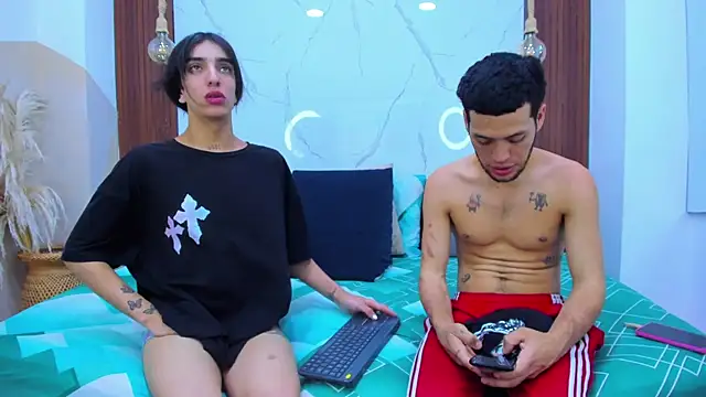 Loversinfire2 online show from 07-18-26, 01:43