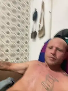 Snapshot of patraick chatting on 03-01-26, 07:49 patraick online show from 03-01-26, 07:49