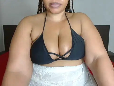 Roundasssquiterxx online show from 11-26-25, 04:57