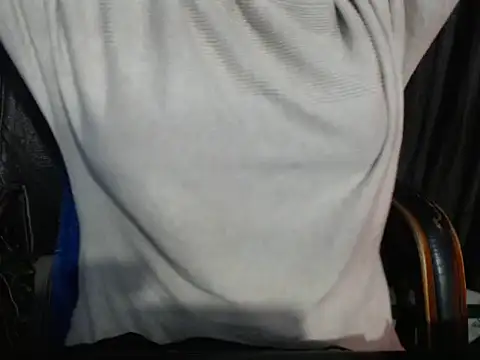 Snapshot of Queen_Bhanu chatting on 12-03-25, 07:12 Queen Bhanu online show from 12-03-25, 07:12