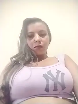 Snapshot of cattia_11 chatting on 11-28-25, 11:07 cattia 11 online show from 11-28-25, 11:07