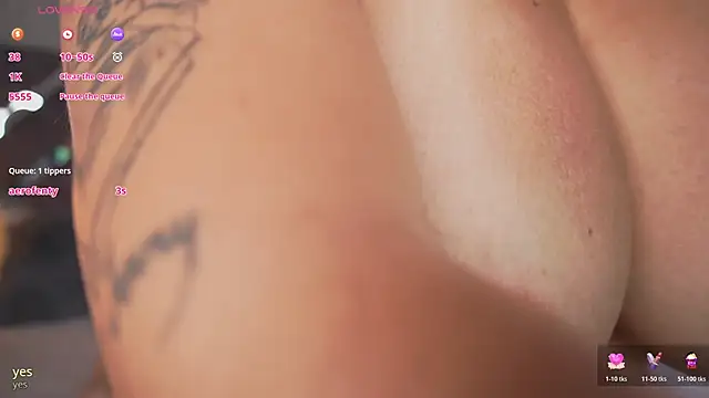 AlinnaJohnson online show from 03-26-26, 10:54