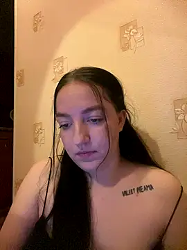 Snapshot of DianasLovex chatting on 11-28-25, 08:22 DianasLovex online show from 11-28-25, 08:22