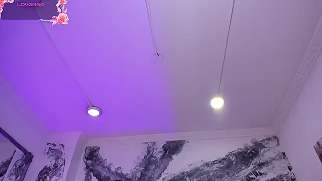 Snapshot of VictoriaSaenz1_ chatting on 12-03-25, 05:48 VictoriaSaenz1 online show from 12-03-25, 05:48