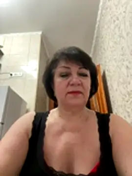 Snapshot of LittleBead522 chatting on 11-21-25, 03:33 LittleBead522 online show from 11-21-25, 03:33