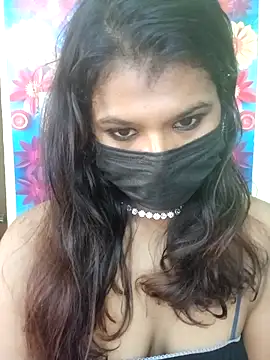 Snapshot of Premalatha_28 chatting on 12-01-25, 06:07 Premalatha 28 online show from 12-01-25, 06:07