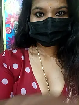 Snapshot of Premalatha_28 chatting on 01-13-26, 05:40 Premalatha 28 online show from 01-13-26, 05:40