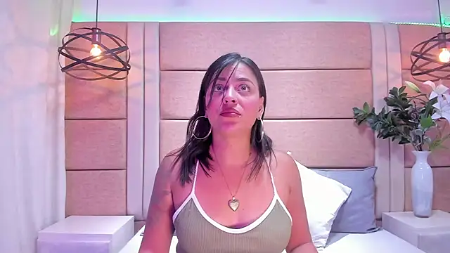 Snapshot of MiaWelkin_ chatting on 12-15-25, 11:47 MiaWelkin online show from 12-15-25, 11:47