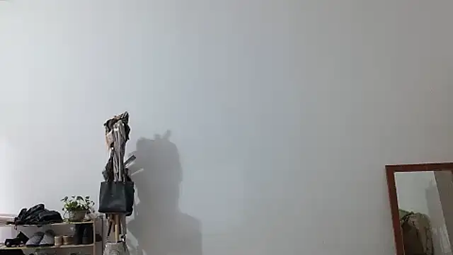 Snapshot of adele8731 chatting on 12-16-25, 07:46 adele8731 online show from 12-16-25, 07:46