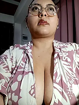 Anna Lucia88 online show from 04-10-26, 04:50