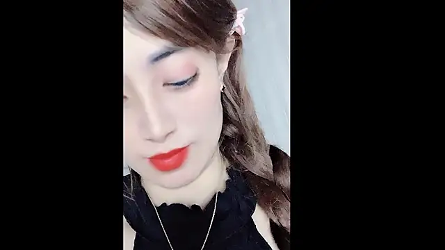 MiAnna-Lovee online show from 12-14-25, 07:03