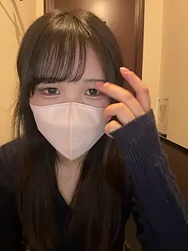 Snapshot of Nemu_chan_ chatting on 11-19-25, 10:48 Nemu chan online show from 11-19-25, 10:48