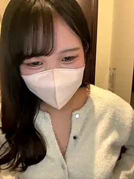 Snapshot of Nemu_chan_ chatting on 11-21-25, 03:27 Nemu chan online show from 11-21-25, 03:27