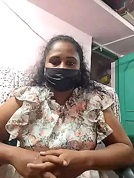 Snapshot of Tamil_devagi chatting on 11-20-25, 08:30 Tamil devagi online show from 11-20-25, 08:30