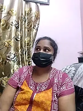 Snapshot of Tamil_devagi chatting on 11-26-25, 04:41 Tamil devagi online show from 11-26-25, 04:41