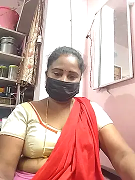 Snapshot of Tamil_devagi chatting on 12-02-25, 08:59 Tamil devagi online show from 12-02-25, 08:59