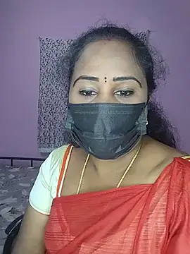 Snapshot of Tamil_devagi chatting on 06-11-26, 05:55 Tamil devagi online show from 06-11-26, 05:55