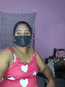 Snapshot of Tamil_devagi chatting on 06-20-26, 06:44 Tamil devagi online show from 06-20-26, 06:44