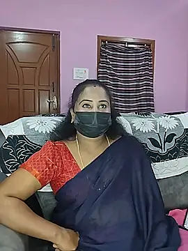 Snapshot of Tamil_devagi chatting on 06-25-26, 06:23 Tamil devagi online show from 06-25-26, 06:23