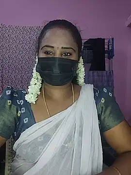 Snapshot of Tamil_devagi chatting on 07-18-26, 06:12 Tamil devagi online show from 07-18-26, 06:12