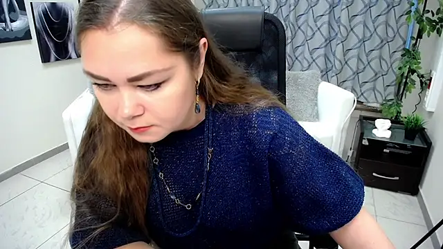 Snapshot of Susanna_S chatting on 11-21-25, 04:22 Susanna S online show from 11-21-25, 04:22