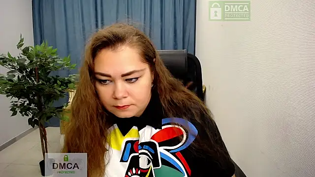 Snapshot of Susanna_S chatting on 11-28-25, 06:16 Susanna S online show from 11-28-25, 06:16