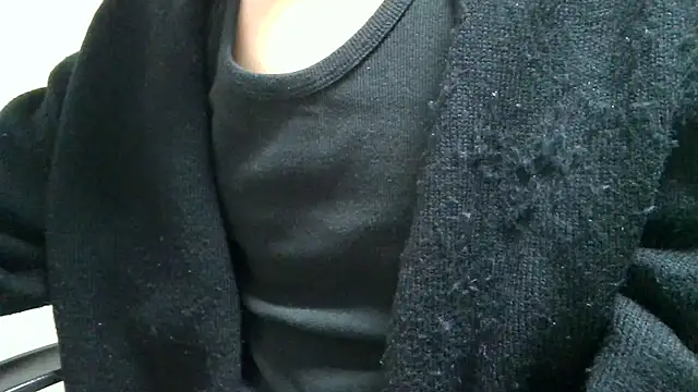 minhyuck001 online show from 11-17-25, 12:33