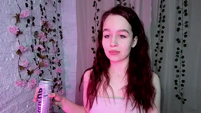 Snapshot of SteshaRay chatting on 12-01-25, 04:17 SteshaRay online show from 12-01-25, 04:17