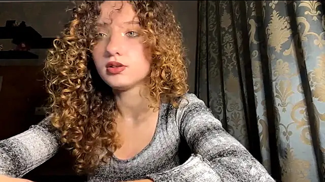 Snapshot of BrocadedEmulsion chatting on 11-28-25, 05:26 BrocadedEmulsion online show from 11-28-25, 05:26