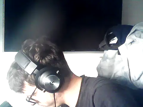 Snapshot of DesertedMonoxide chatting on 05-14-26, 04:03 DesertedMonoxide online show from 05-14-26, 04:03