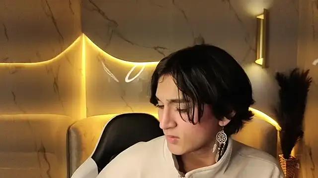 Snapshot of zoe_tp chatting on 11-25-25, 12:27 zoe tp online show from 11-25-25, 12:27