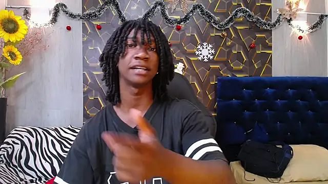 Snapshot of negga_cum chatting on 11-29-25, 01:58 negga cum online show from 11-29-25, 01:58